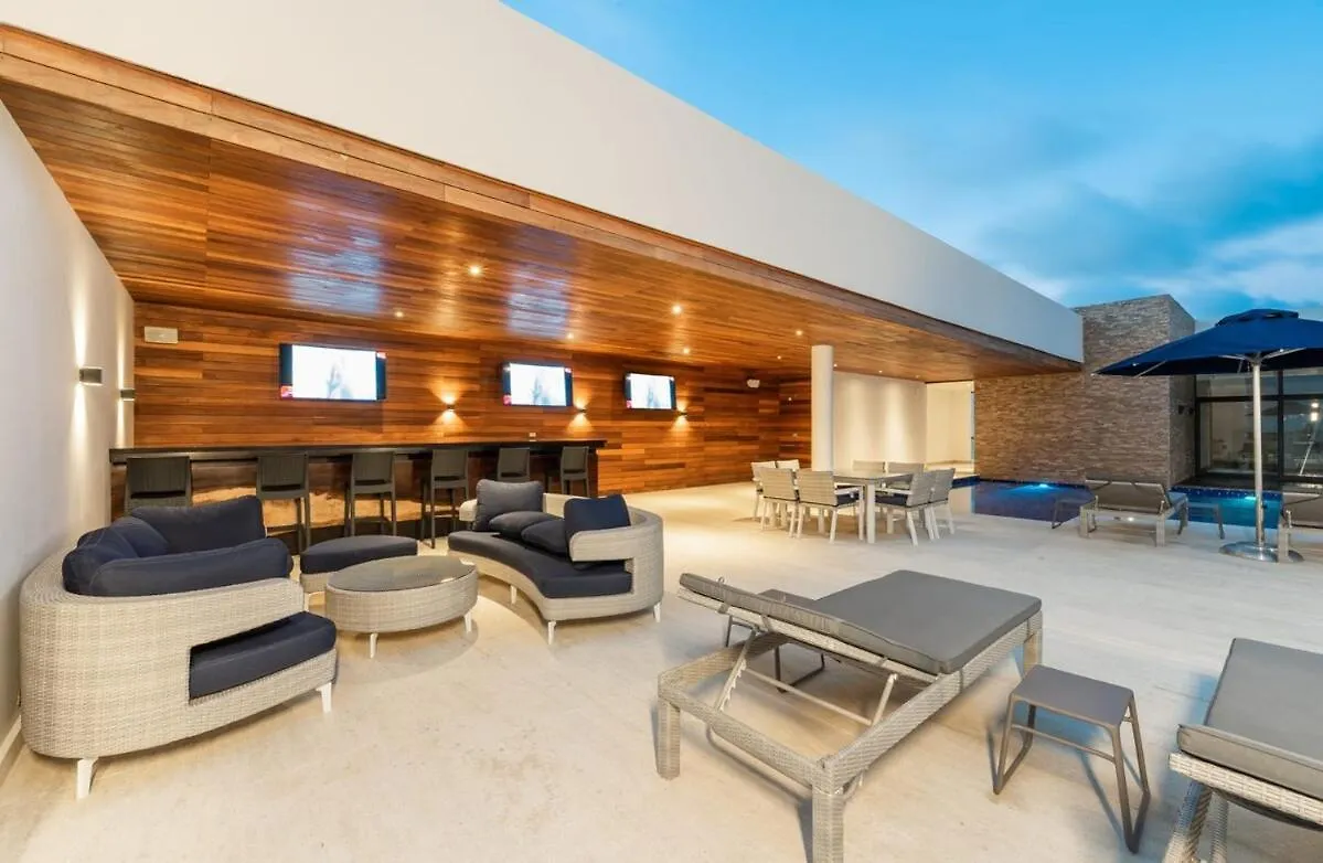 5Th Avenue Quiet Luxury With Jacuzzi Beachfront Playa del Carmen